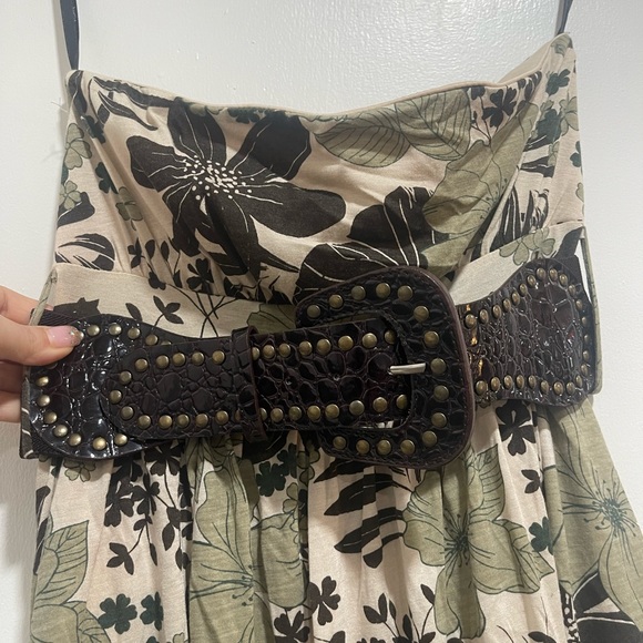 NWT Fiora Strapless Dress with Belt - Small - Picture 5 of 12